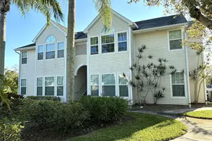 1810 Waterford Dr, Vero Beach, FL 32966 - Photo 1
