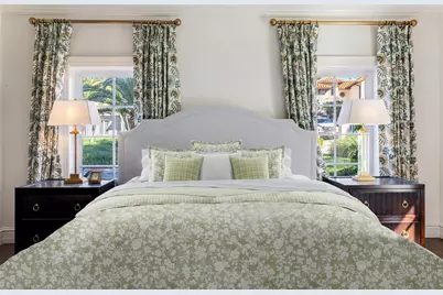 124 Woodbridge Road, Palm Beach, FL 33480 - Photo 29