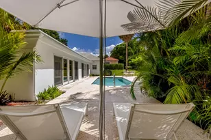 124 Woodbridge Rd, Palm Beach, FL 33480 - Photo 35