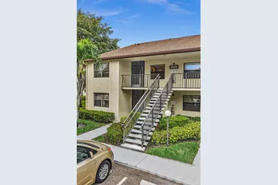 3529 Englewood Drive #321, Lake Worth, FL 33467 - Photo 1