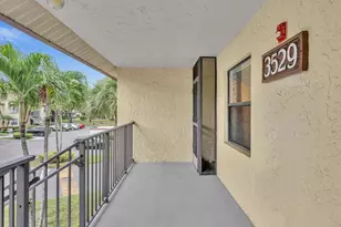 3529 Englewood Dr, Lake Worth, FL 33467 - Photo 3