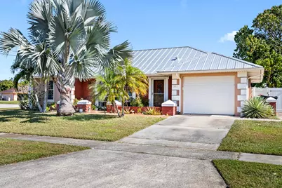 397 NE Jonquil Street, Port Saint Lucie, FL 34983 - Photo 35