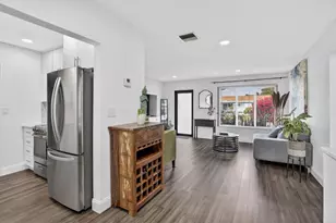 4400 NW 45th Ct, Tamarac, FL 33319 - Photo 9