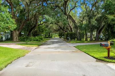 2706 10th Avenue, Vero Beach, FL 32960 - Photo 1