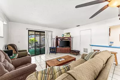 1040 W 1st Street, Riviera Beach, FL 33404 - Photo 13