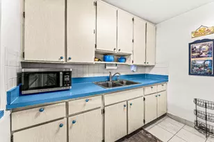 1040 W 1st St, Riviera Beach, FL 33404 - Photo 7
