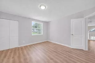 9082 Boca Gardens Pkwy, Boca Raton, FL 33496 - Photo 11