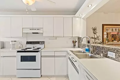 5380 Cedar Lake Drive #303, Boynton Beach, FL 33437 - Photo 5