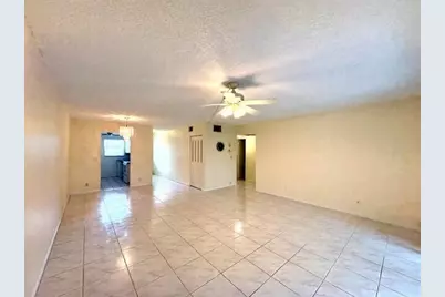 116 Oxford 400, West Palm Beach, FL 33417 - Photo 9