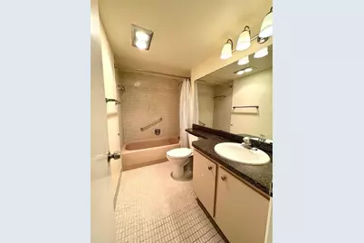 116 Oxford 400, West Palm Beach, FL 33417 - Photo 23