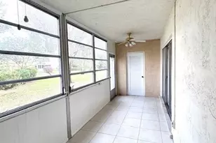 116 Oxford 400, West Palm Beach, FL 33417 - Photo 25