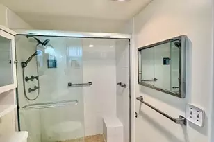 116 Oxford 400, West Palm Beach, FL 33417 - Photo 17