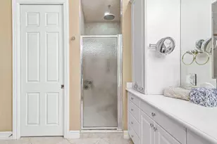 120 Palm Bay Dr, Palm Beach Gardens, FL 33418 - Photo 23