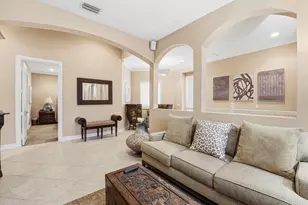 120 Palm Bay Dr, Palm Beach Gardens, FL 33418 - Photo 9