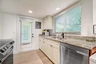 45 SE 7th Ave, Delray Beach, FL 33483 - Photo 5