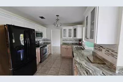 3002 SE Dalhart Road, Port Saint Lucie, FL 34952 - Photo 3