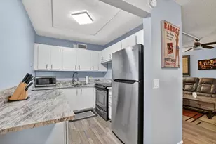 262 Ventnor R, Deerfield Beach, FL 33442 - Photo 9