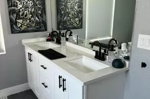 615 SW 9th St, Fort Lauderdale, FL 33315 - Photo 11