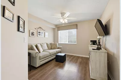 5746 Crystal Shores Drive #307, Boynton Beach, FL 33437 - Photo 9