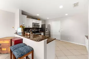 1939 SW Jamesport Dr, Port Saint Lucie, FL 34953 - Photo 11