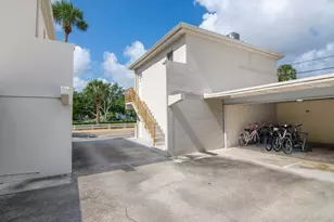 2333 Indian River Blvd, Vero Beach, FL 32960 - Photo 15