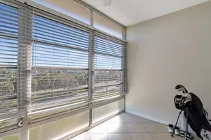 2333 Indian River Blvd, Vero Beach, FL 32960 - Photo 23