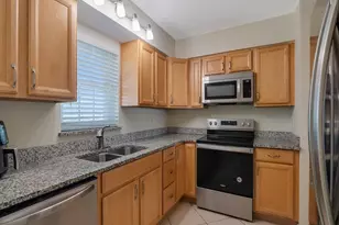 2333 Indian River Blvd, Vero Beach, FL 32960 - Photo 5