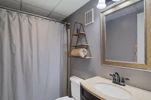 2333 Indian River Blvd, Vero Beach, FL 32960 - Photo 5