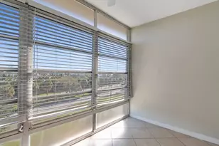 2333 Indian River Blvd, Vero Beach, FL 32960 - Photo 17