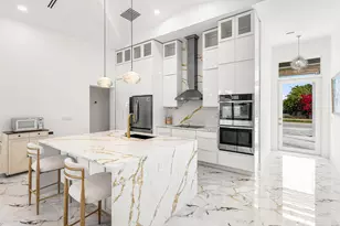 202 SE 4th St, Delray Beach, FL 33483 - Photo 5