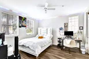 883 Millbrae Ct, West Palm Beach, FL 33401 - Photo 9