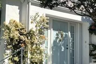 117 Via Vizcaya, Palm Beach, FL 33480 - Photo 1