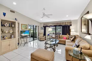 6292 Kings Gate Cir, Delray Beach, FL 33484 - Photo 5