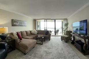 130 Lakeshore Dr, North Palm Beach, FL 33408 - Photo 3