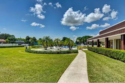 6100 Olivewood Circle, Greenacres, FL 33463 - Photo 51