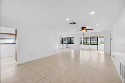 6100 Olivewood Circle, Greenacres, FL 33463 - Photo 7