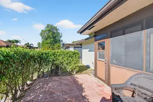 6100 Olivewood Cir, Greenacres, FL 33463 - Photo 35