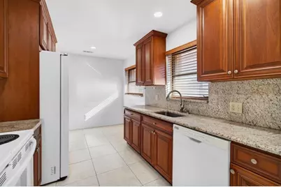 6100 Olivewood Circle, Greenacres, FL 33463 - Photo 19