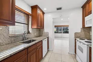 6100 Olivewood Cir, Greenacres, FL 33463 - Photo 23