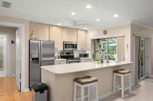 1258 NW Sun Terrace Cir, Port Saint Lucie, FL 34986 - Photo 9