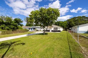 2340 R J Hendley Ave, Riviera Beach, FL 33404 - Photo 29