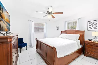 2340 R J Hendley Avenue, Riviera Beach, FL 33404 - Photo 11