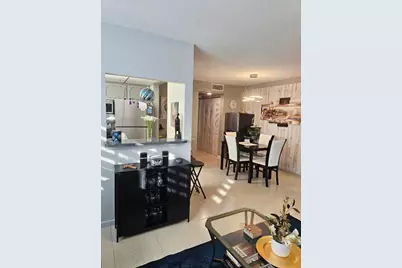 417 Windsor R, West Palm Beach, FL 33417 - Photo 9