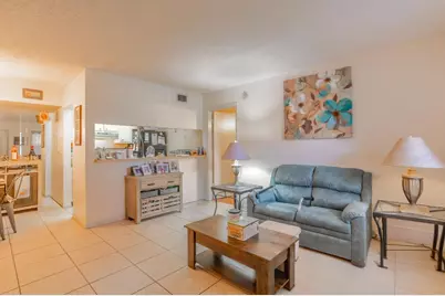 7137 Golf Colony Court #103, Lake Worth, FL 33467 - Photo 3