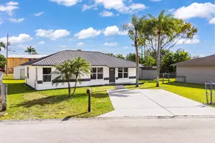603 SW 10th St, Belle Glade, FL 33430 - Photo 1
