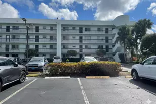 6698 10th Ave N, Lake Worth, FL 33467 - Photo 1