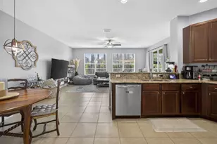 57 Atwell Dr, West Palm Beach, FL 33411 - Photo 7