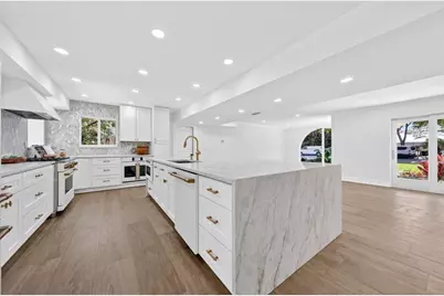 37 E High Point Road, Sewalls Point, FL 34996 - Photo 17