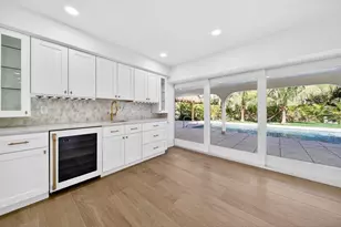 37 E High Point Rd, Sewalls Point, FL 34996 - Photo 11