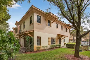 4751 Grand Cypress Cir N, Coconut Creek, FL 33073 - Photo 29